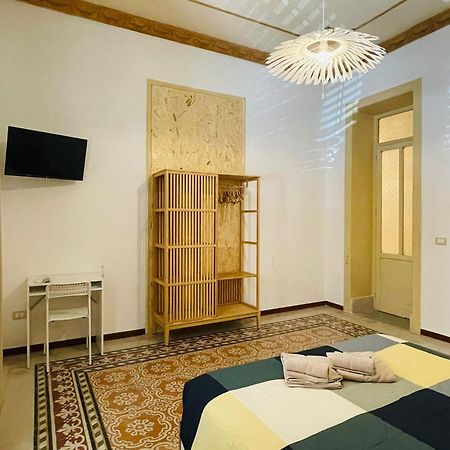 Olivuzza Rooms In Apartment Palermo Exteriör bild