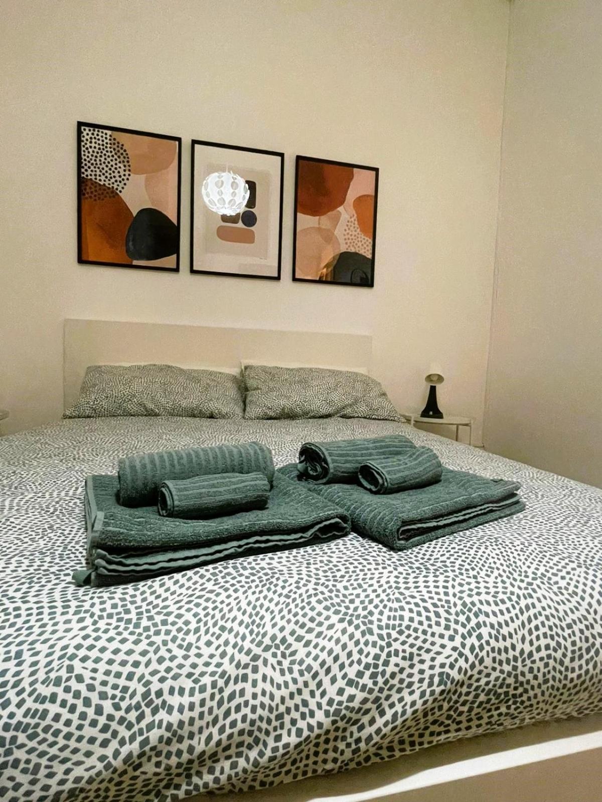 Olivuzza Rooms In Apartment Palermo Exteriör bild